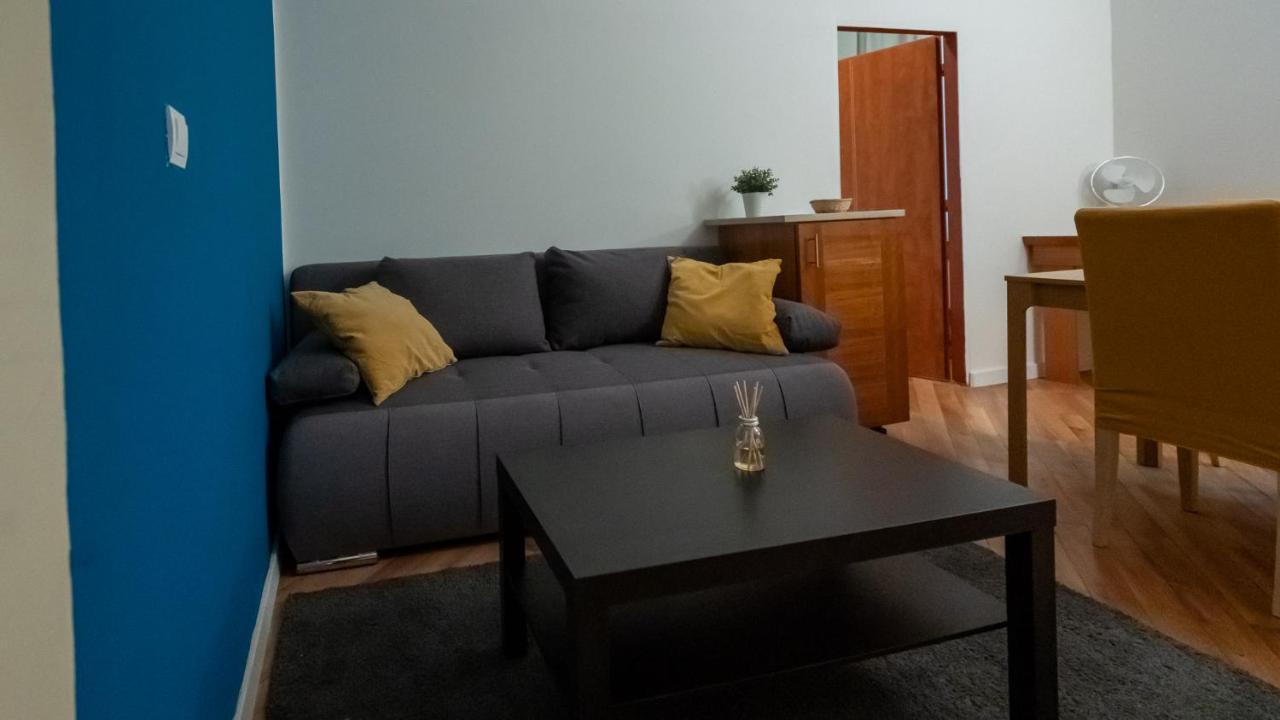 Nux Old Town Square Masna Apartment *